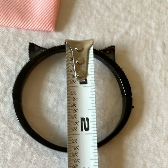 Kate Spade: Black Cat Ear Bracelet- Pink Pouch - Picture 11 of 13